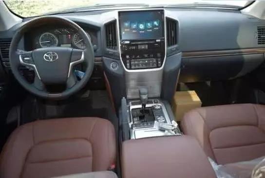 陆巡570和4500,陆巡黑金刚4500对比陆巡570