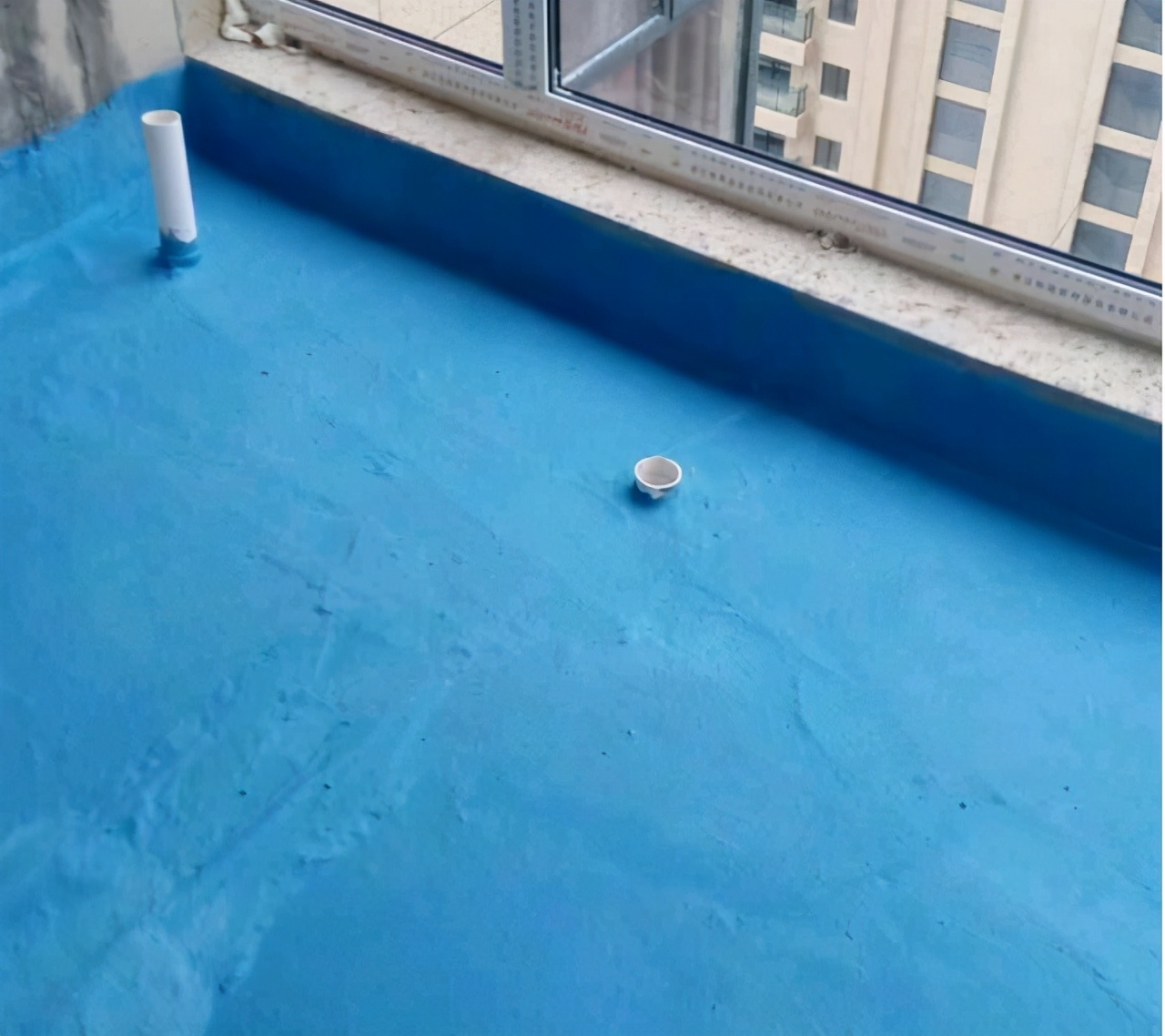 浴室墙面漏水补漏的最佳方法,浴室顶漏水怎么做防水