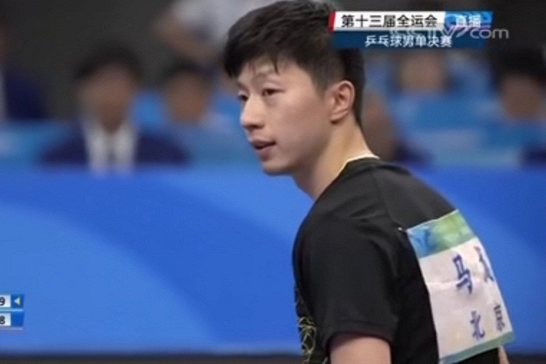 马龙全运会卫冕冠军领奖,马龙2017全运会夺冠解说