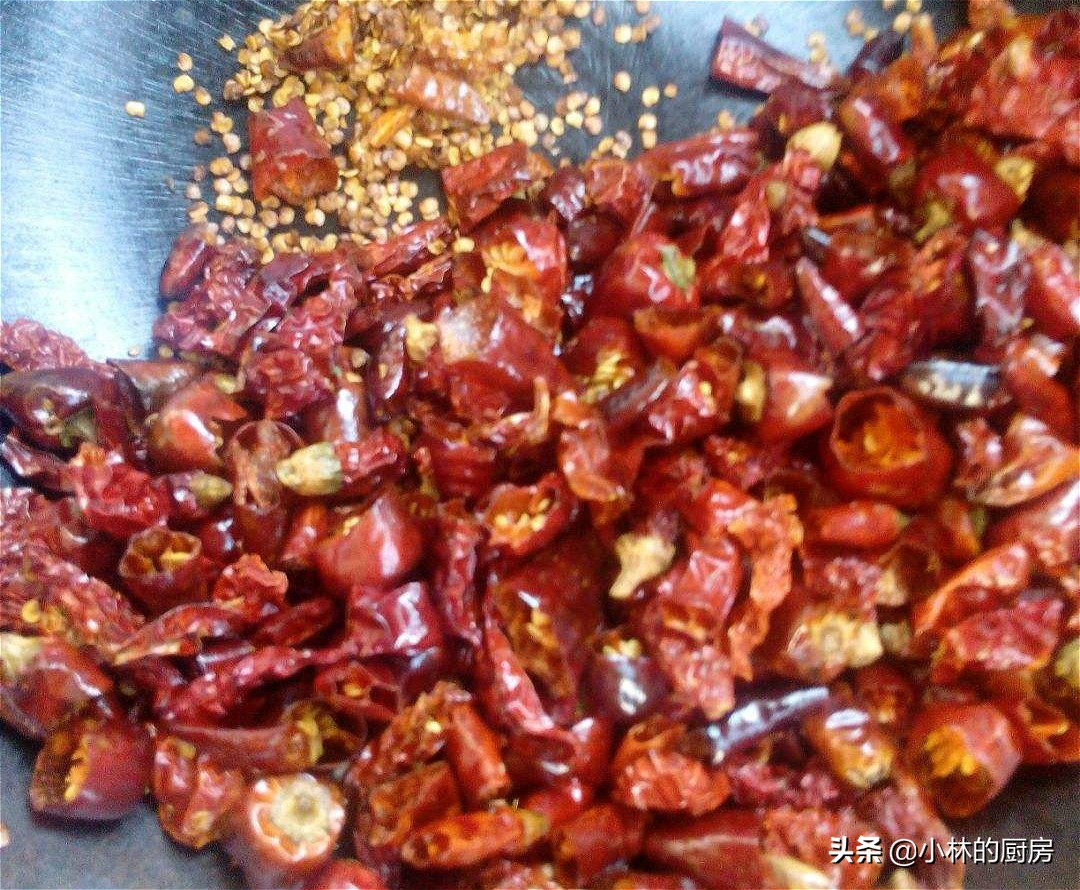 饭店辣椒油少,饭店的辣椒油为什么那么香