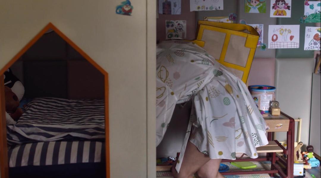 写个作业还要被监视！《小舍得》的育儿理念太令人窒息了