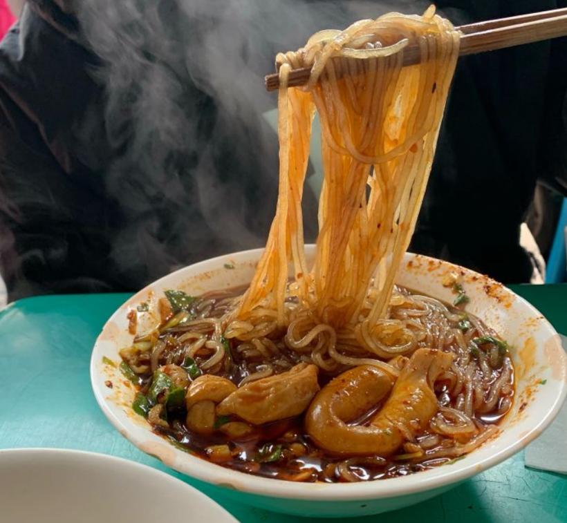 成都和西安哪个地方吃的好,成都和西安哪里美食多