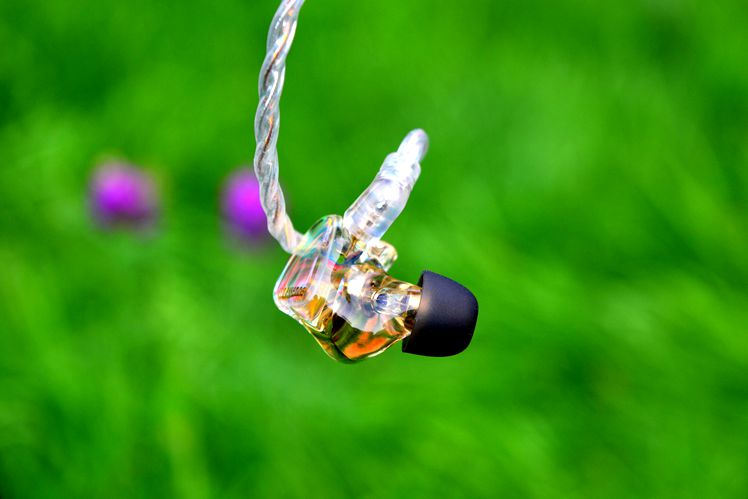 锦瑟香也tfzessence入耳式测评,锦瑟香也tfzlive3pro耳机测评