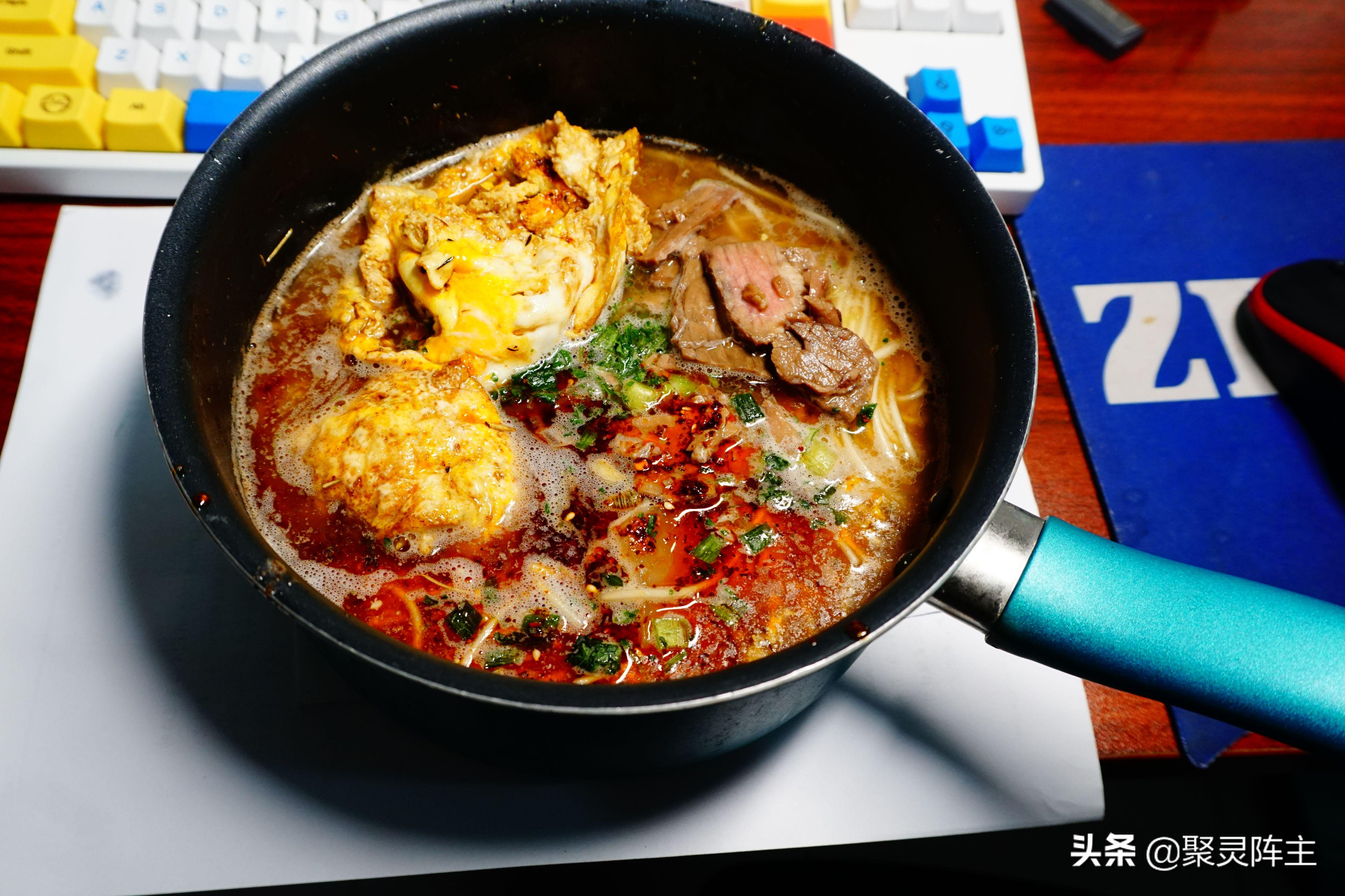 谁才是值得无限回购的YYDS？实测7品牌15款常温速食告诉你答案