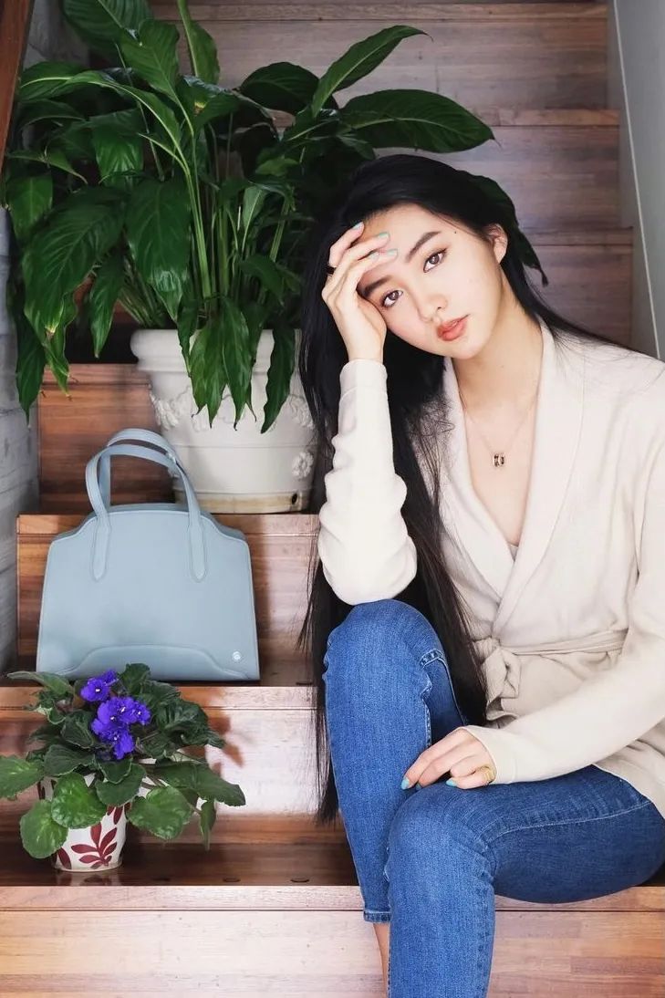 火箭少女吴宣仪穿衣搭配,吴宣仪穿衣风格有多土