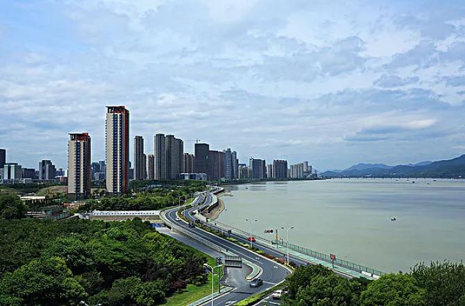 杭州市薪资水平及比例,杭州工资水平2019平均