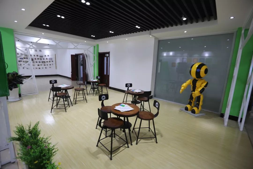 专科学校推荐就业方式,就业选择技术学校还是职业学校好