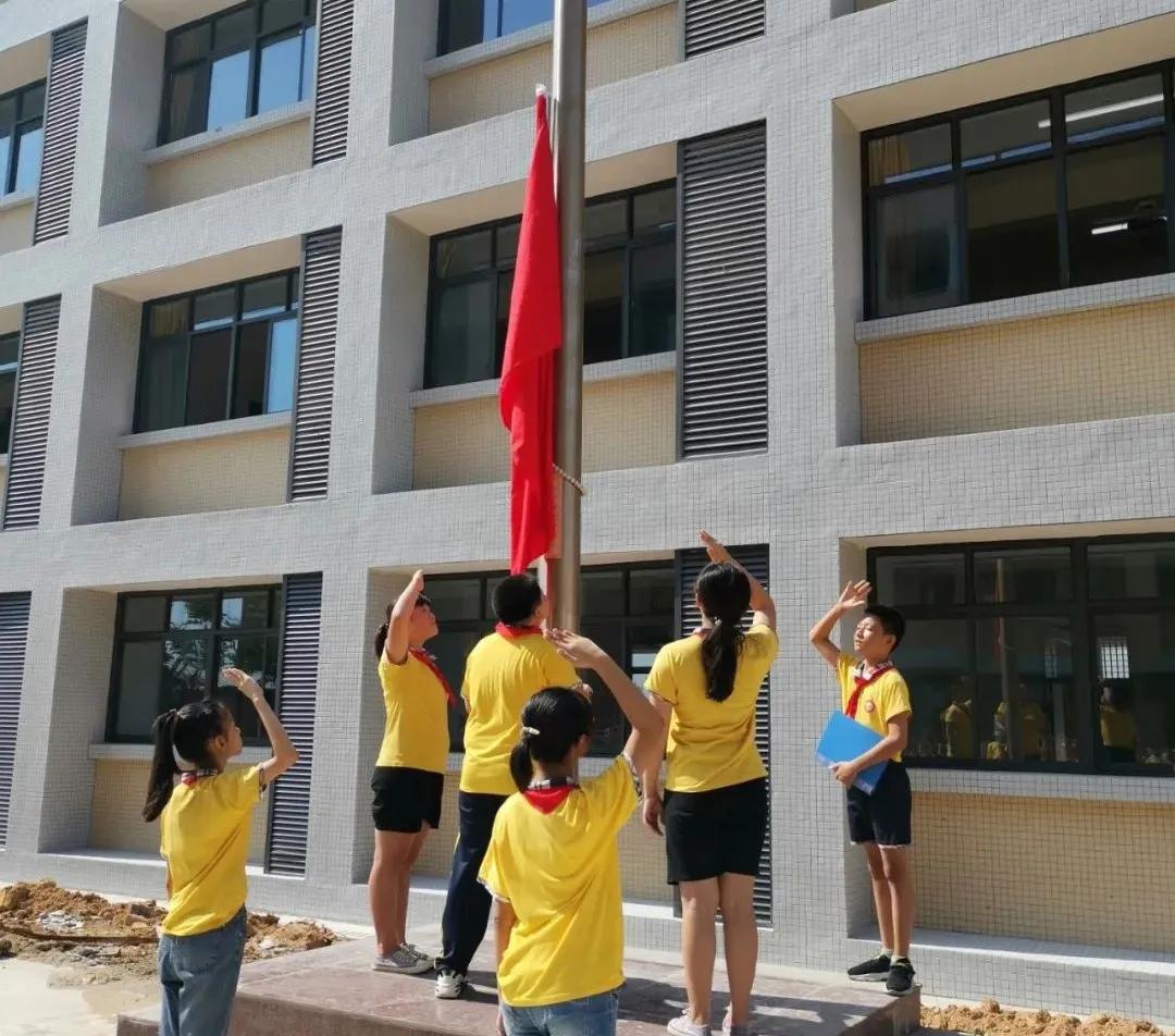 福建官桥中心小学什么时候开学,官桥小学2018年开学典礼的视频