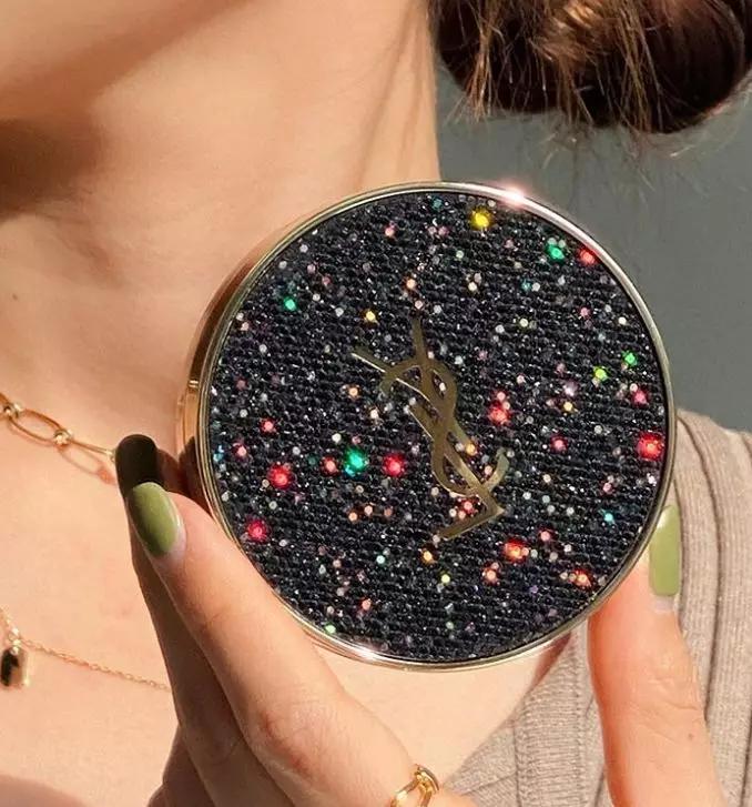 dior小羊皮气垫和ysl羽毛气垫,dior新款花秘气垫