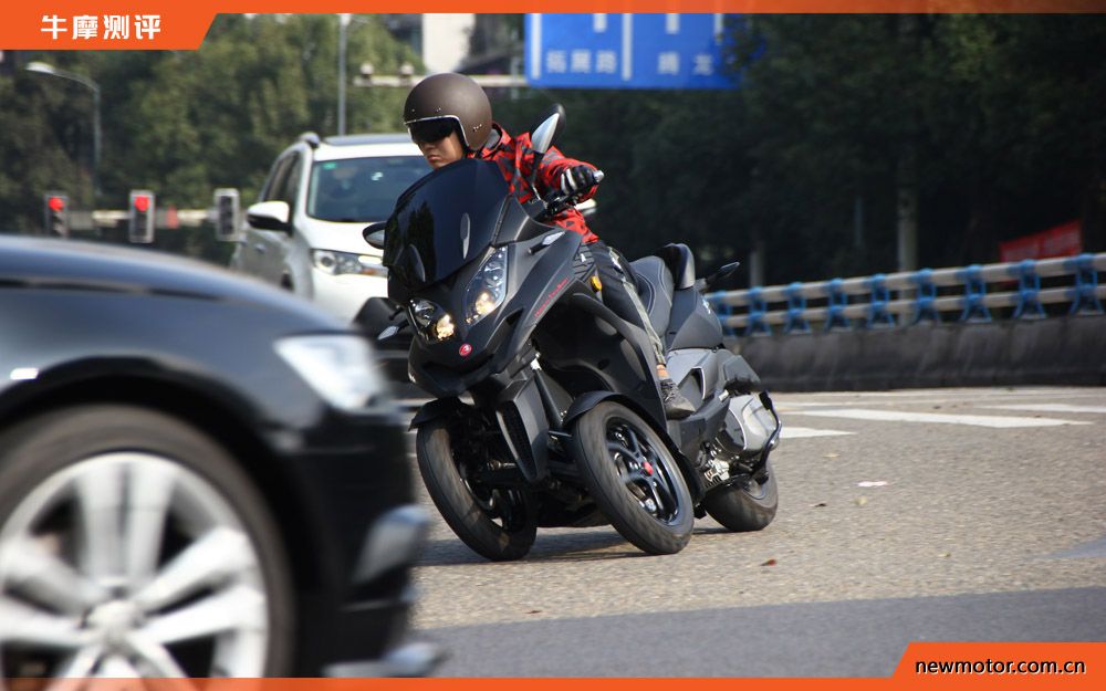 宏佳腾350倒三轮骑行感受,宏佳腾350r试驾视频