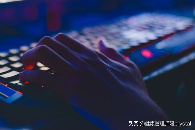 熬夜人减肥饮食时间,经常熬夜的人减肥应该吃什么