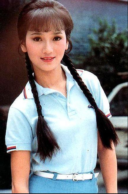 “最美白娘子”赵雅芝的前尘往事