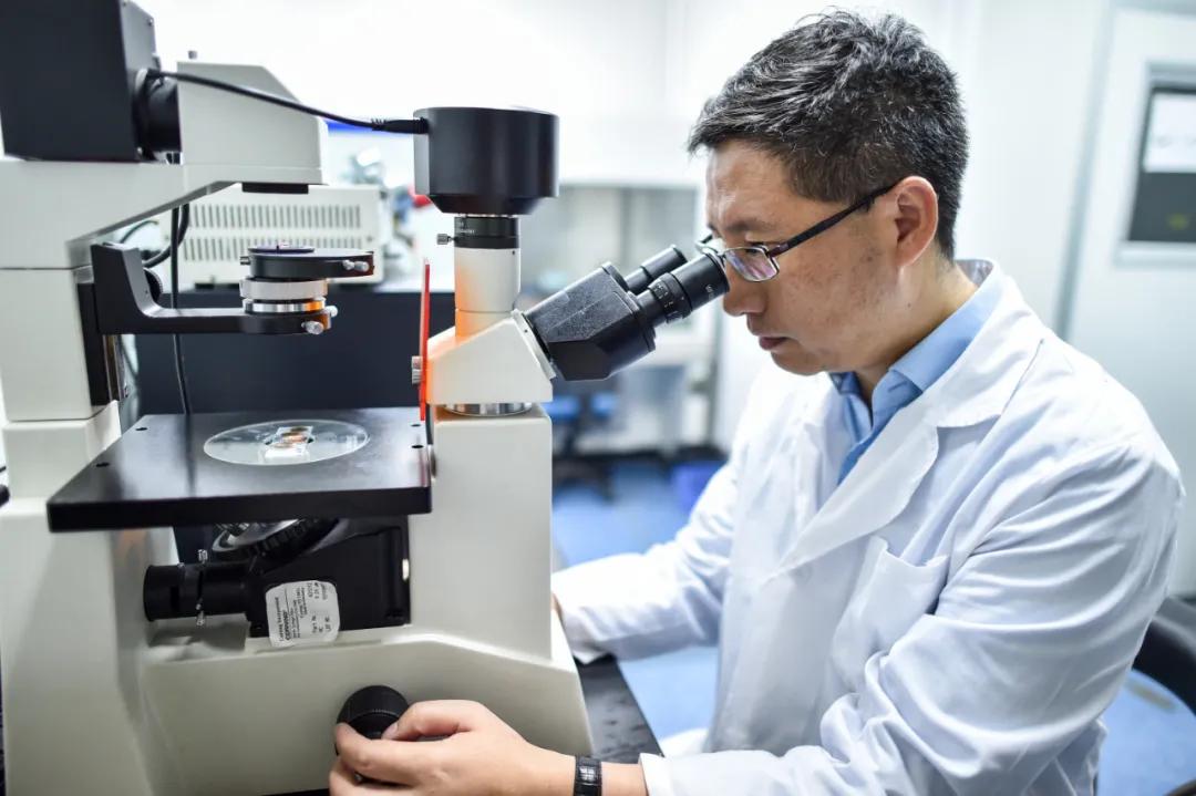 40周年深圳特区祝福语,祝福四十岁的人的祝福语