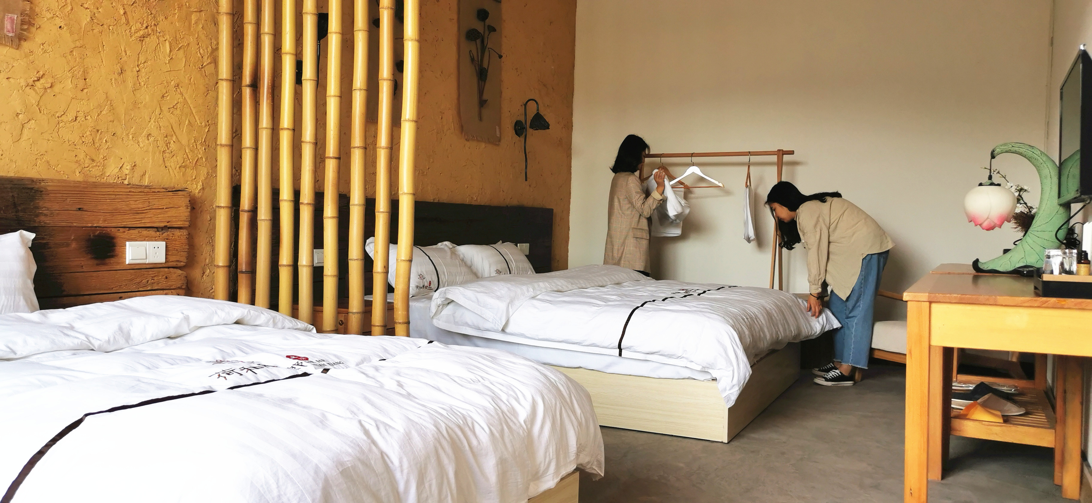 铜梁土桥镇:原乡藕寓五一迎客西郊绿道产业链延长