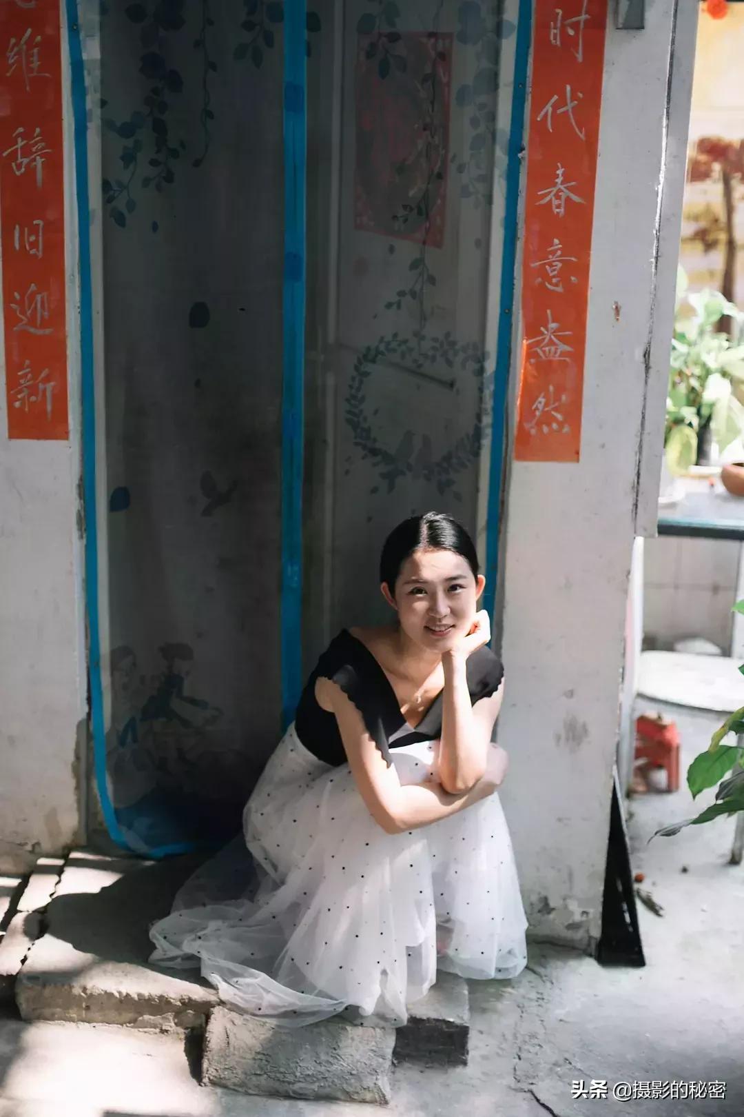 手把手教你拍照表情不自然,四招教你轻松学会拍照精髓