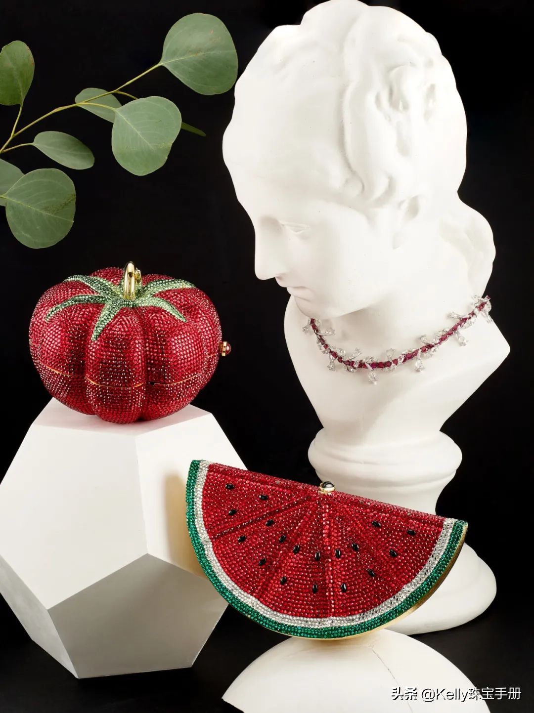 翡翠开始流行,翡翠千百年来的魅力