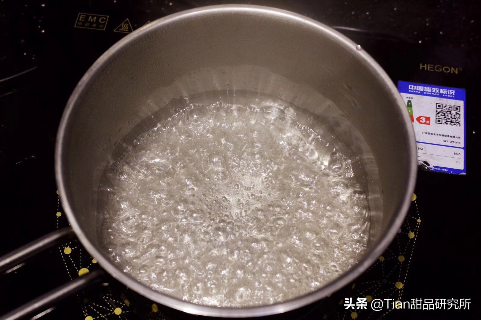 焦糖布丁做法超级简单不用烤箱的,不用烤箱也可以做的法式焦糖布丁