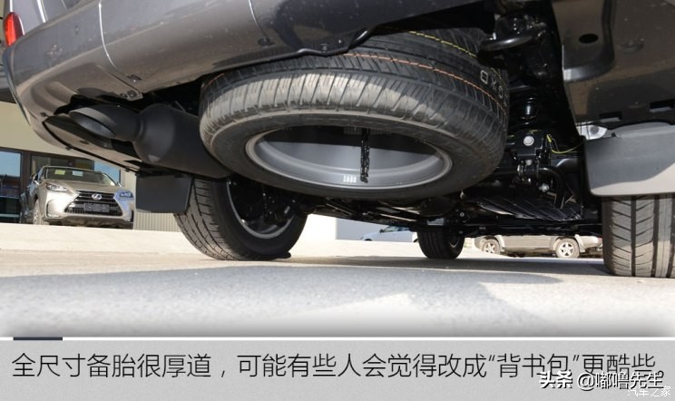 军绿色雷克萨斯lx570最顶配,雷克萨斯lx570坦克掉头沙漠