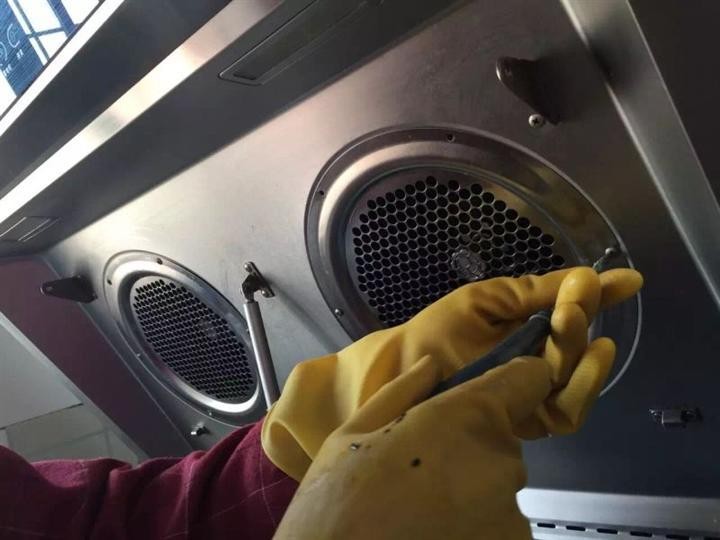 清洗油烟机小窍门超级实用,清洗油烟机小窍门教你一招