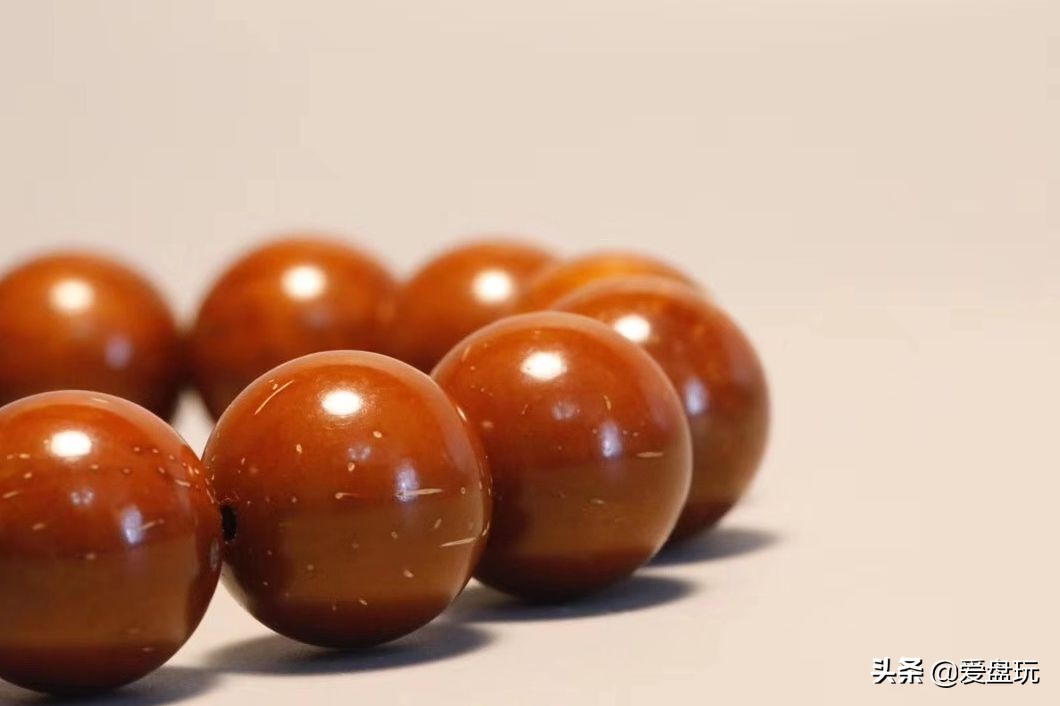 没有油性的木质手串怎么才能包浆,包浆最好看的手串