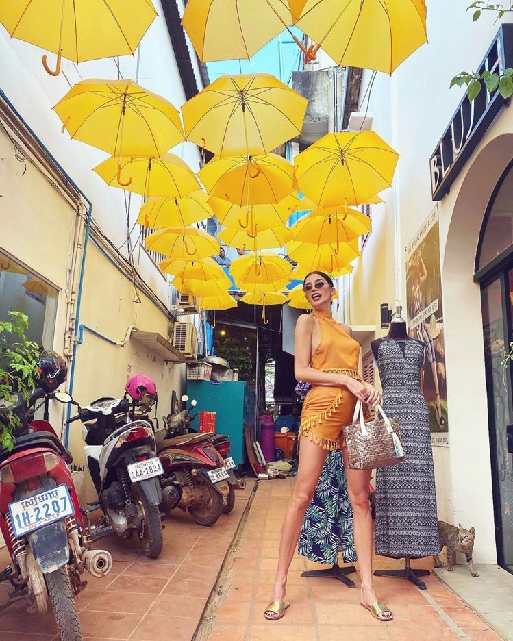 杩愬姩鏄庢槦,杩愬姩鏄庢槦绌挎惌