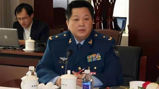 1981年黄植诚起义,被奖励65万元,而当时教师月薪才30元