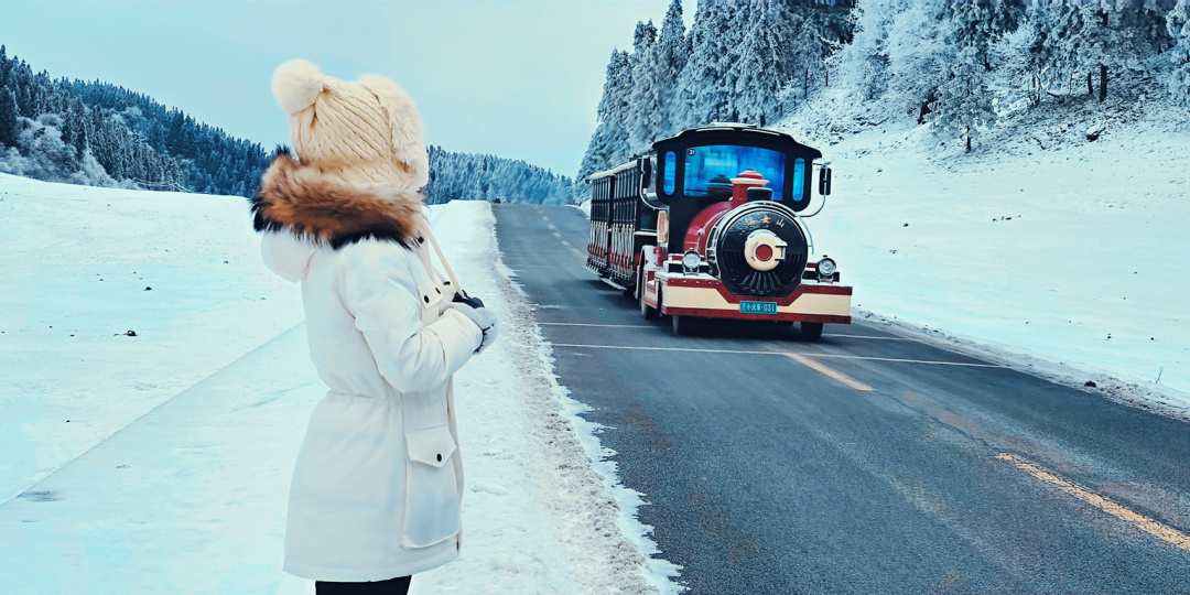 热腾腾麻辣火锅,8d魔幻山城重庆美食街