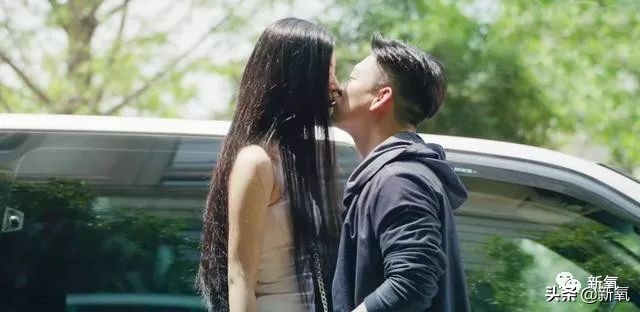 暗讽娱乐圈乱象解说,半个娱乐圈被绿的女明星