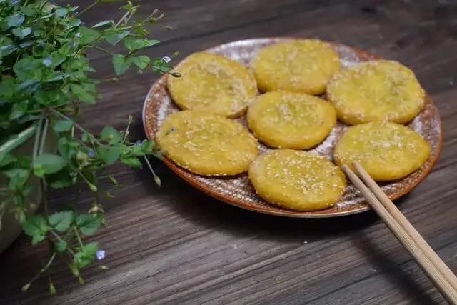 做南瓜饼能不能不加糯米粉加面粉,做南瓜饼时加糯米粉太软了