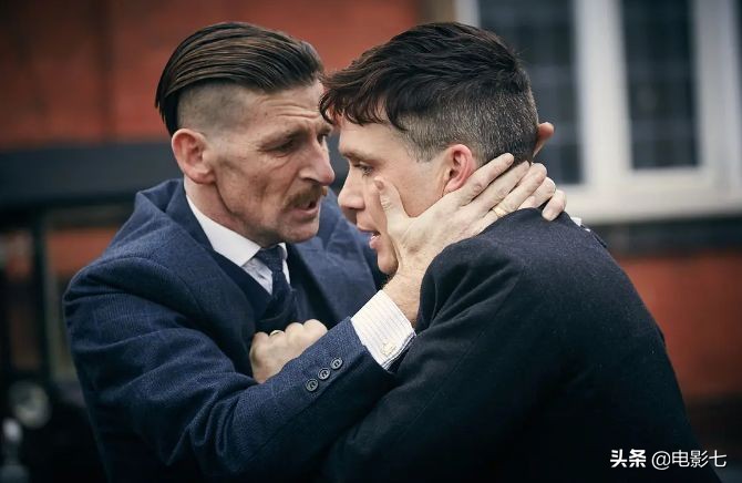 bbc日本黑帮纪录片,豆瓣97最燃的一部黑帮剧