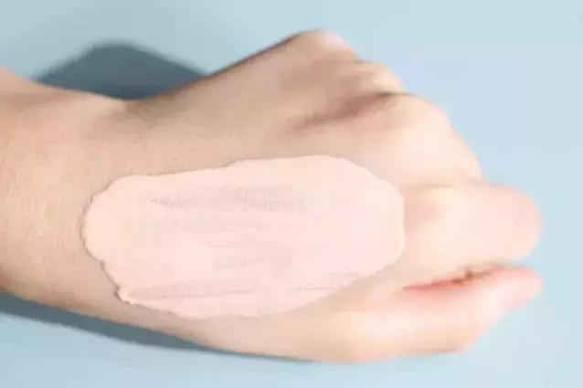 珀兰娜粉底液适合沙漠大干皮吗,变化大作战粉底液