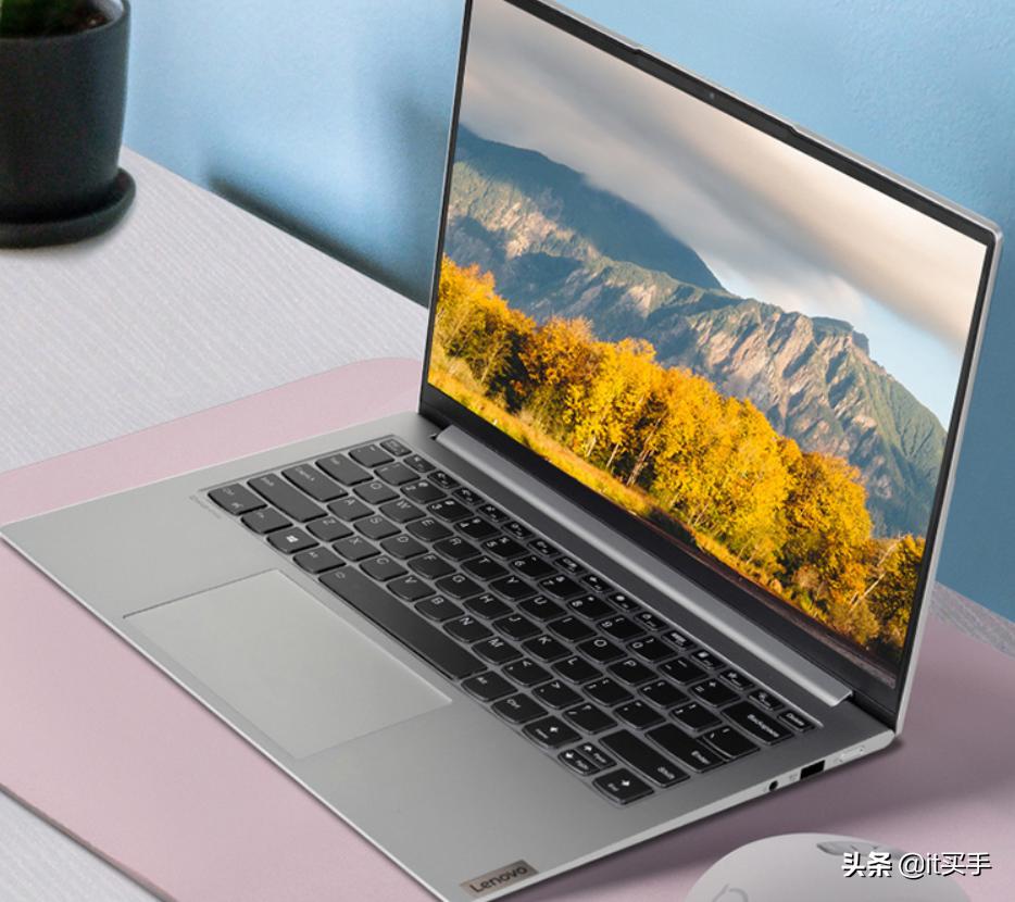 联想拯救者y7000与联想小新14,小新pro16和拯救者y7000p选哪个好