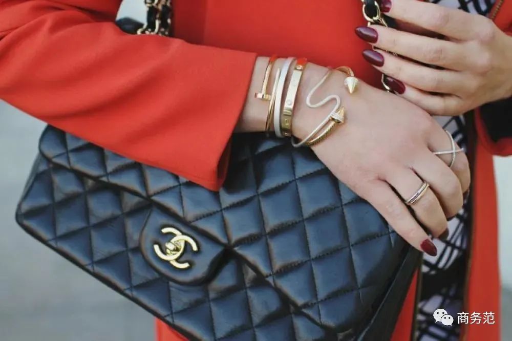 21年最火手镯,21款经典大气的手镯买了不过时