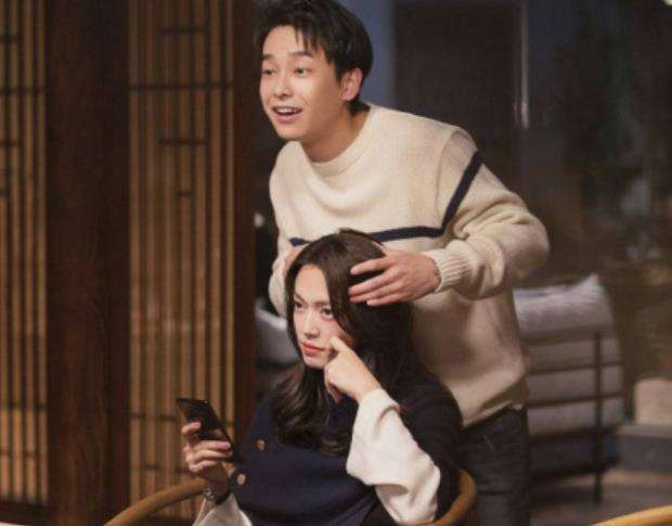 明玉海兰察怎么在一起,明玉我们约会吧