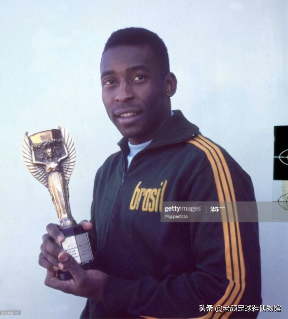 日本人从巴西挖来过气品牌，包装成时尚足球潮牌成功杀入中国市场