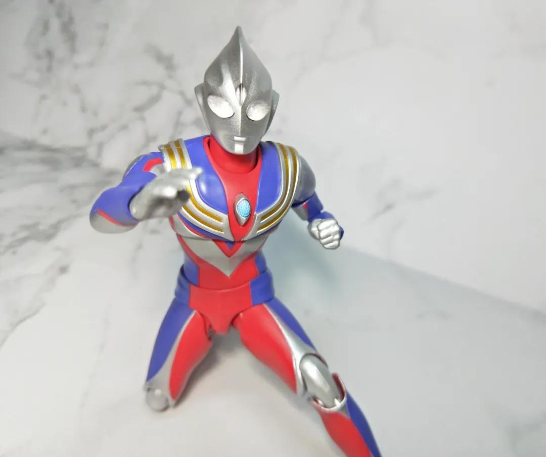 光的继承者迪迦奥特曼国语版,shf特利迦奥特曼开箱