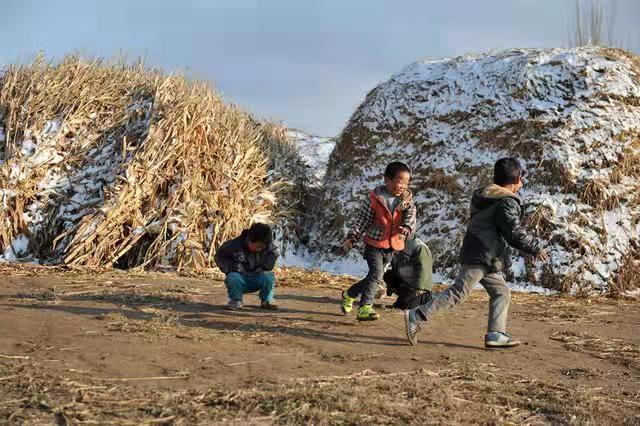 山海情德宝口音,山海情德福讲话