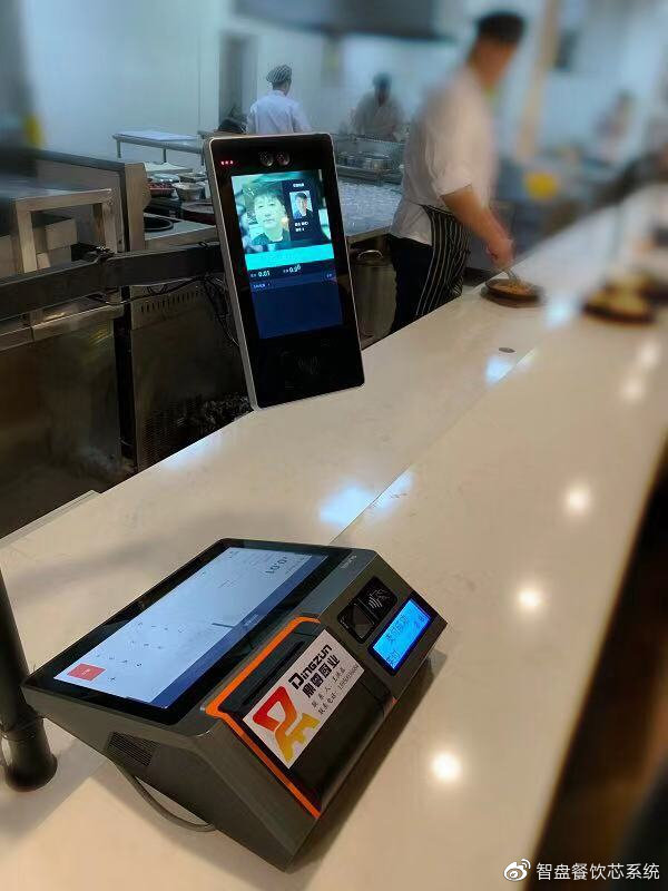 吴中中专|食堂推出“称重自助餐”，专治浪费这个坏习惯