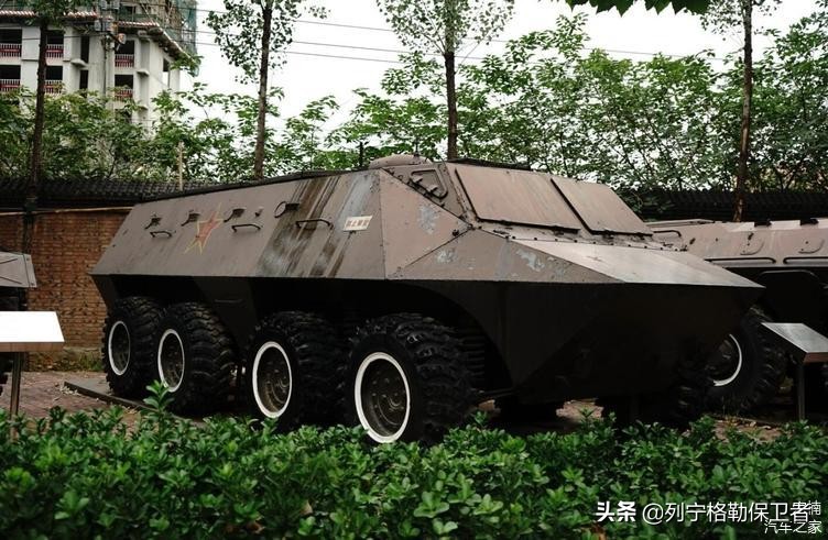 解放军轮式装甲车种类,中国军用八轮重型装甲车