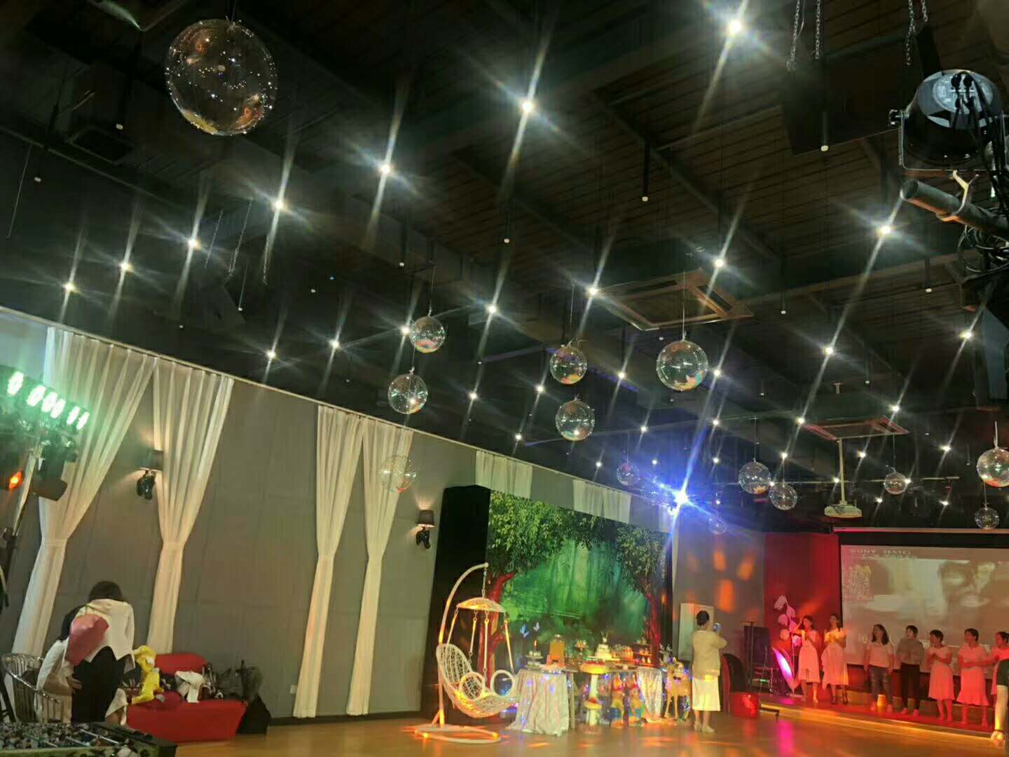 太原轰趴馆包括哪些项目,太原轰趴馆10人聚会