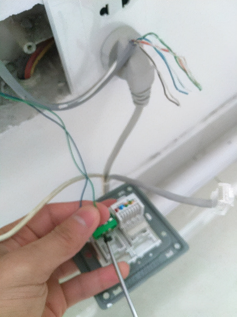 在家怎么制作无线wifi装置,怎么安装办公室迷你wifi