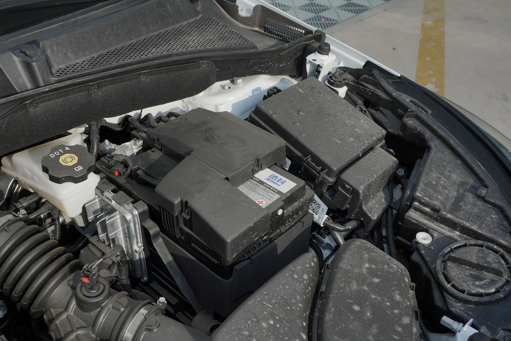 别克凯越高级感,二手别克凯越值得买吗