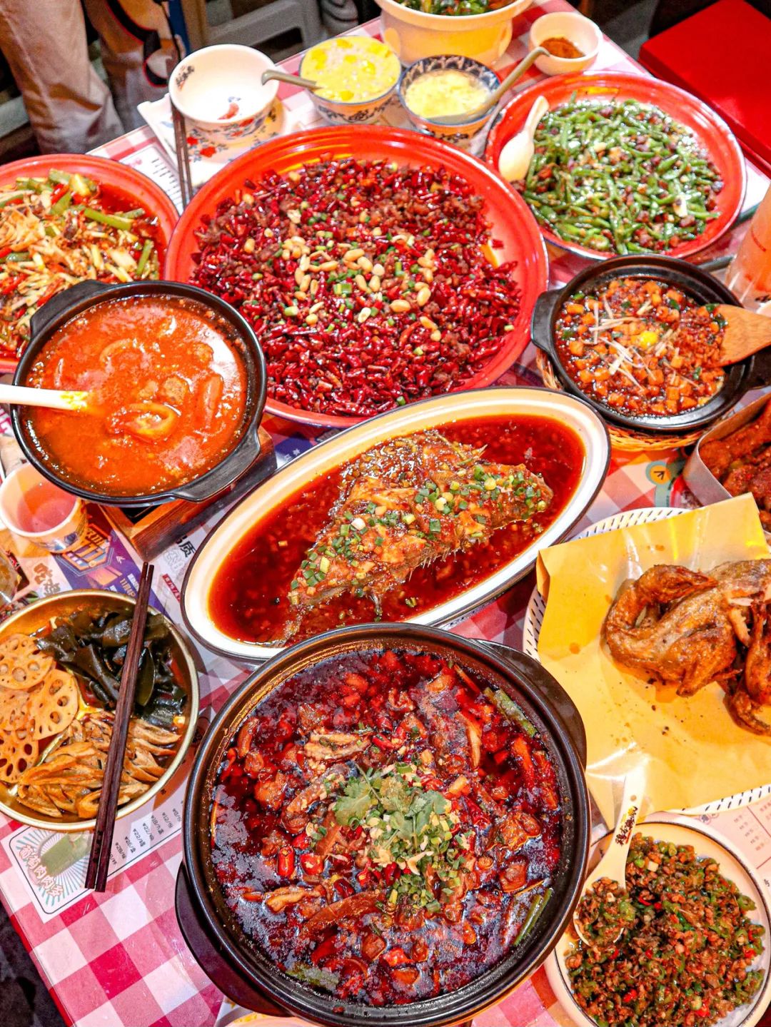 容易偶遇明星的四大美食店 (天津最容易偶遇明星的店)