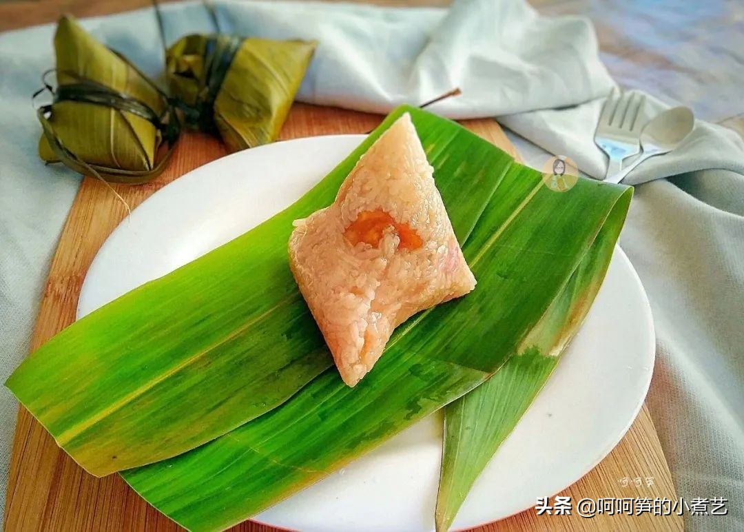 端午节快到了怎么制作水晶粽,端午节就吃咸蛋黄肉粽简单易学