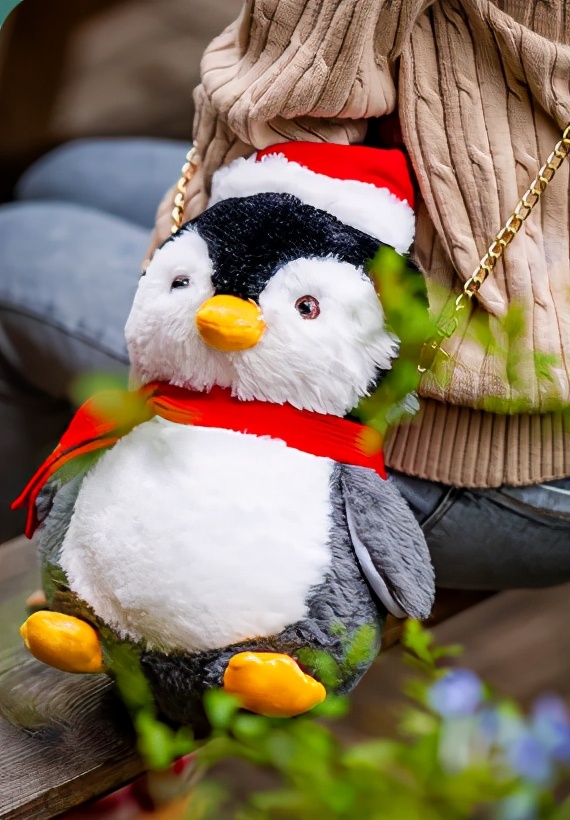 被星巴克的圣诞款设计，“闪”到了