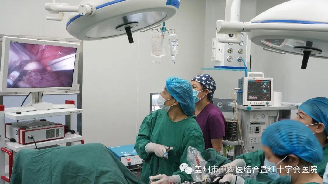 大石桥中心医院卵巢囊肿微创术,腹腔镜下卵巢黄体切除术