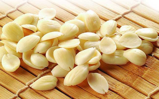 杏仁吃了致癌,杏仁吃多了会发胖吗