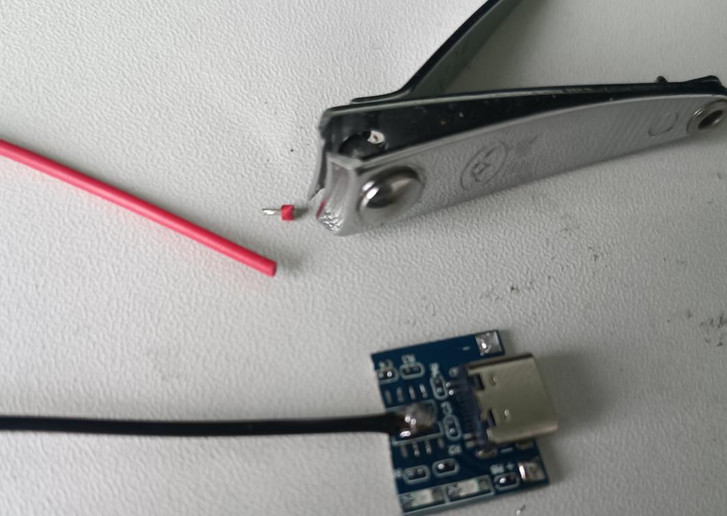 鼠标为什么没有typec充电口,鼠标换typec线