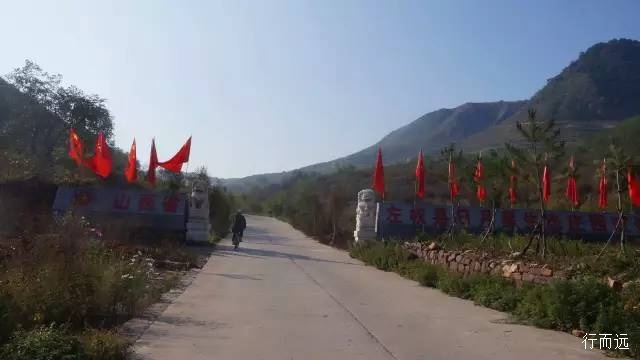 骑行夫子岭-京娘湖,穿越峻极关又进景区了,到河北是一路的美景