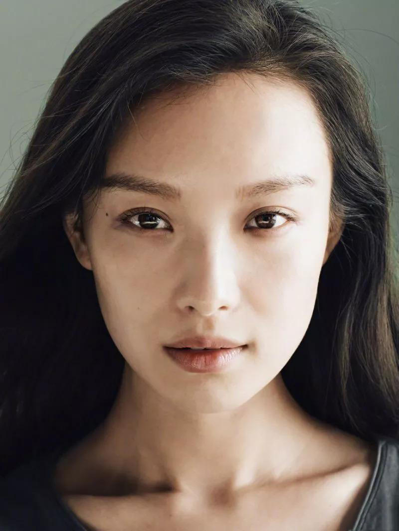 长脸该做什么样的发型,长脸发型的正确挑选方法